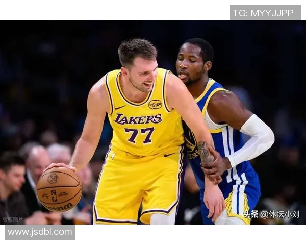 湖人队连续惨败输球,詹姆斯、东契奇、雷迪克,谁的问题更大?